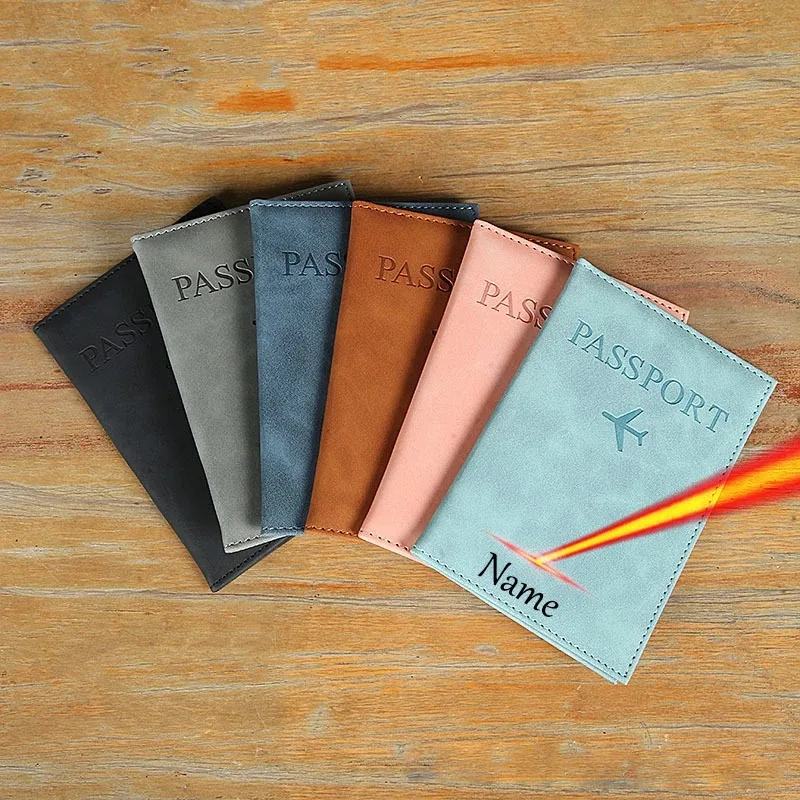 Monogram Custom Case - ปกหนังสือเดินทางแบบกำหนดเอง ปั๊มชื่อ ปกหนังสือเดินทางแบบสลักชื่อ ซองใส่หนังสือเดินทาง ของขวัญงานแต่งงานสำหรับเพื่อนเจ้าสาว เพื่อนเจ้าบ่าว