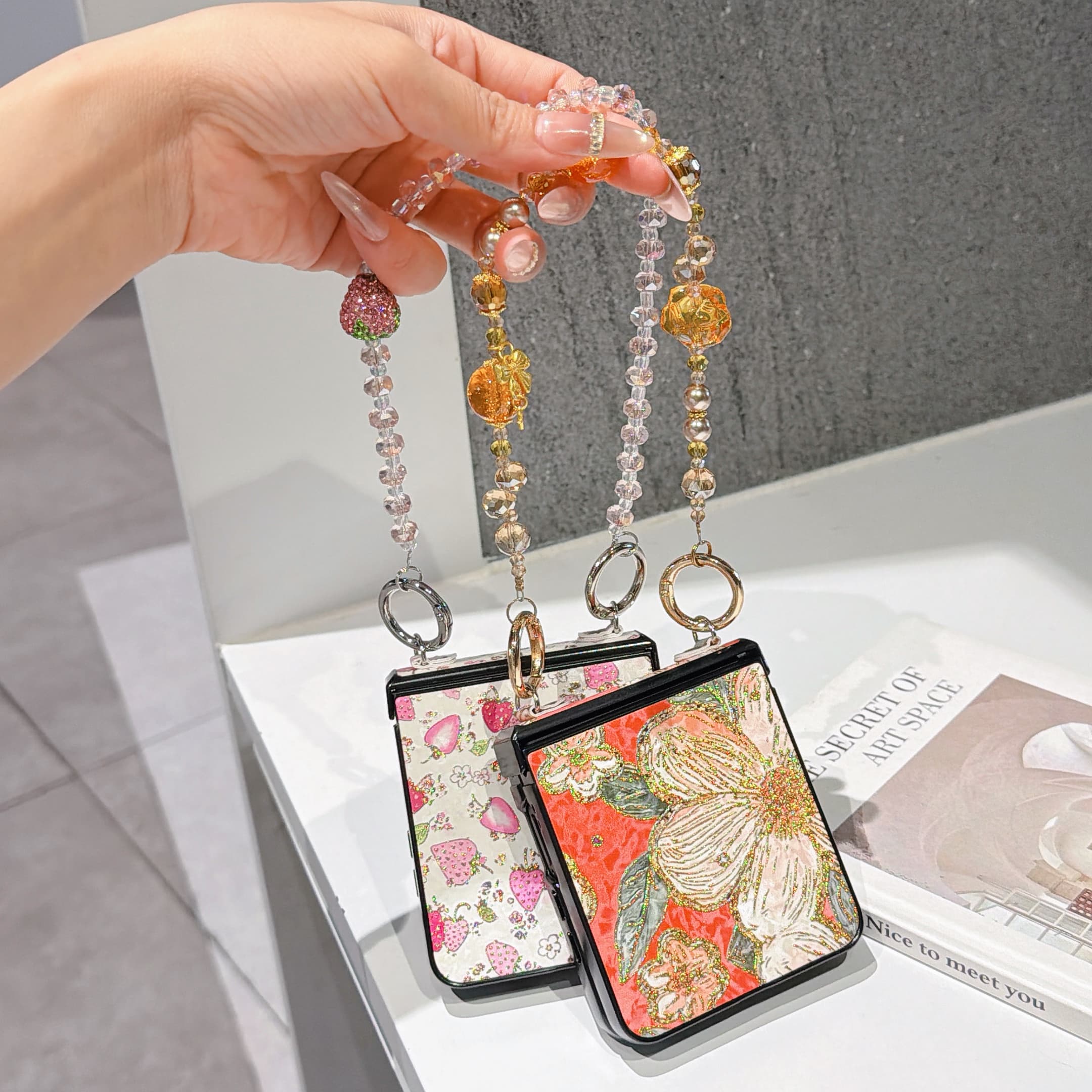เคสโทรศัพท์ Samsung Galaxy Z F - Flip Leather Case บทวิจารณ์และราคา